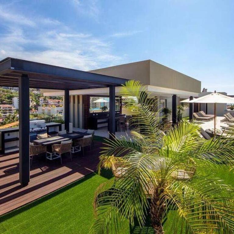 Zenith 601, Zona Romantica, 2 Balconies with Incredible Views, Rooftop Pool - One-Bedroom Apartment - 4