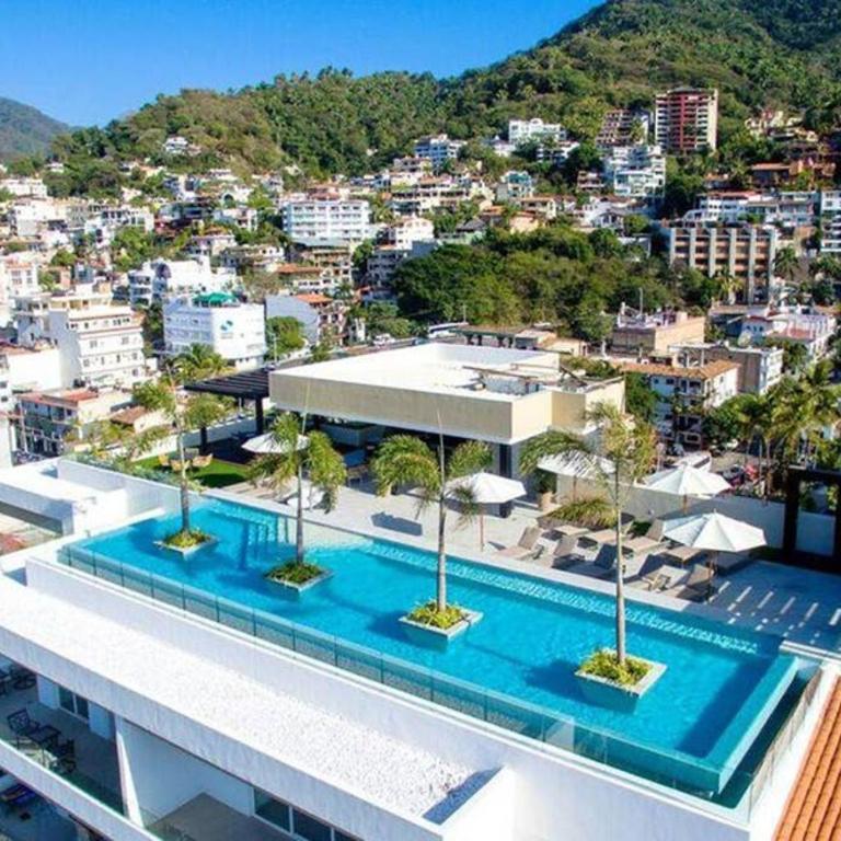 Zenith 601, Zona Romantica, 2 Balconies with Incredible Views, Rooftop Pool - One-Bedroom Apartment - 20