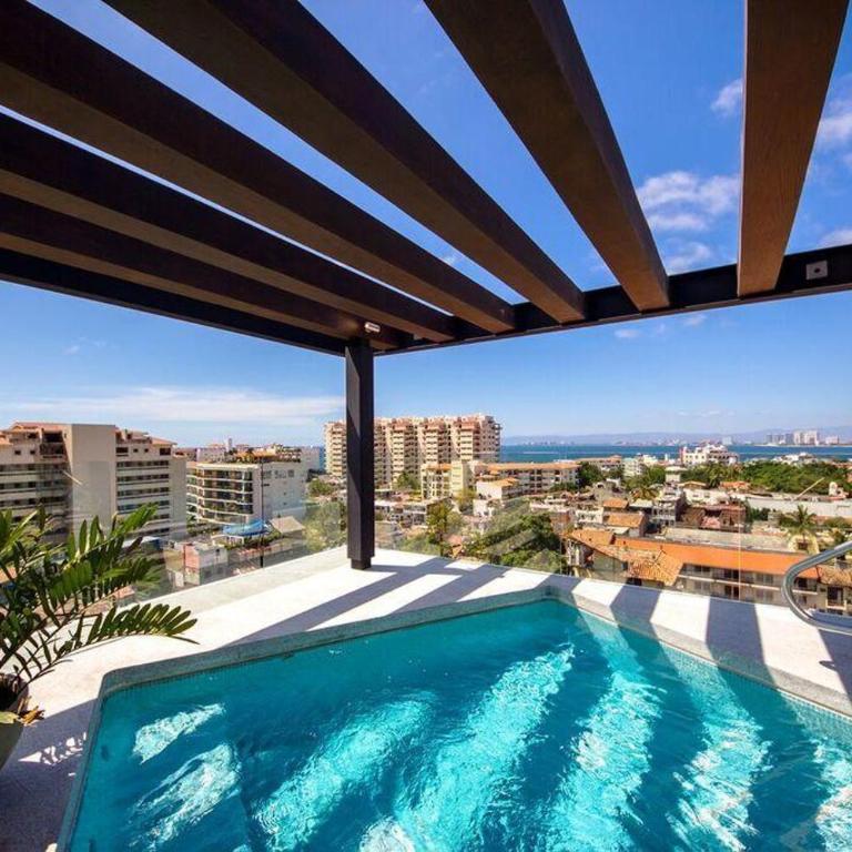 Zenith 601, Zona Romantica, 2 Balconies with Incredible Views, Rooftop Pool - One-Bedroom Apartment - 5