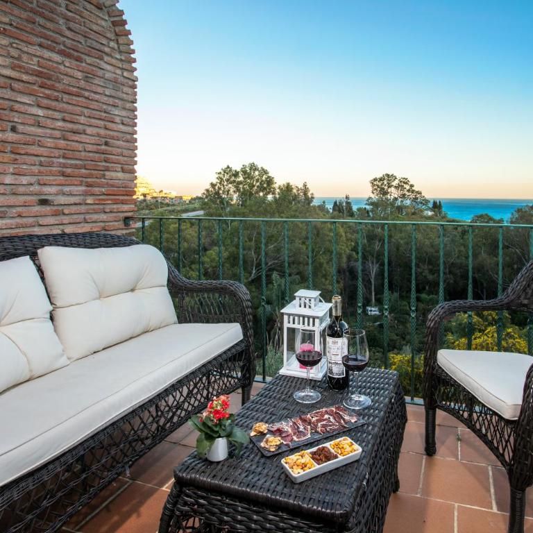 Luxury villa with sea views - heated pool - Villa - 12