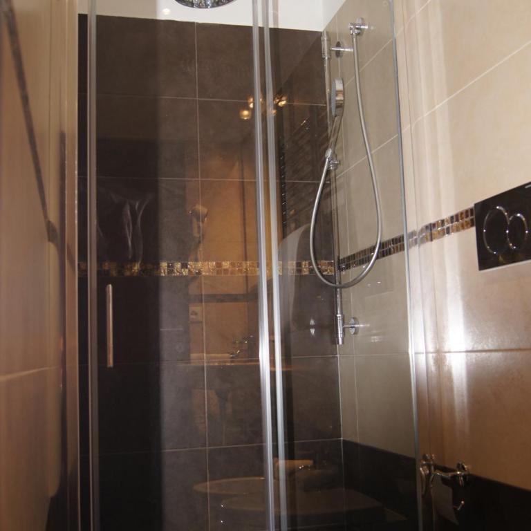 Mia Suites - Camera Matrimoniale - 8