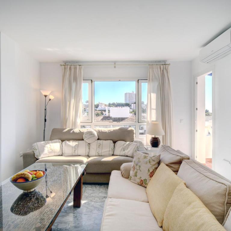 Quality apartment Sleeps 8 Airconditioned Underground parking Ultra fast WiFi - Apartamento de 3 dormitorios - 2
