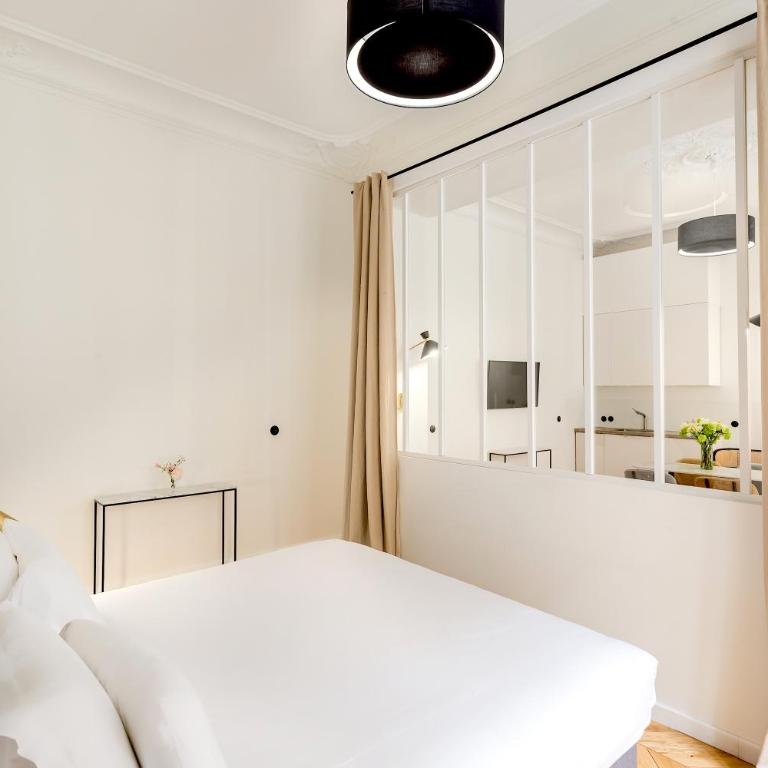 Habitat Parisien - 1BR-1BA - Louvre - One-Bedroom Apartment - 15