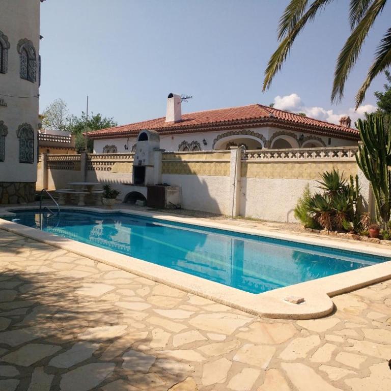 MIA448 - Villa - 8