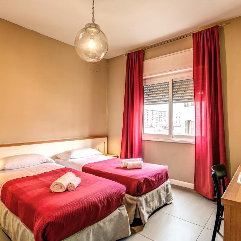 City Guest House - Camera Standard Matrimoniale/Doppia con Letti Singoli - 1