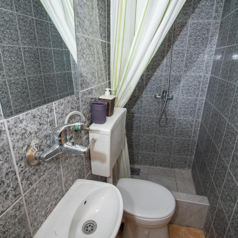 Apartmani Guma Mostar - Triple Room with Private Bathroom - 26