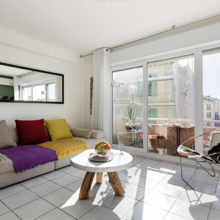 CANNES Festival Films Center, with 2 bedrooms and balcony - Apartamento de 2 dormitorios - 9