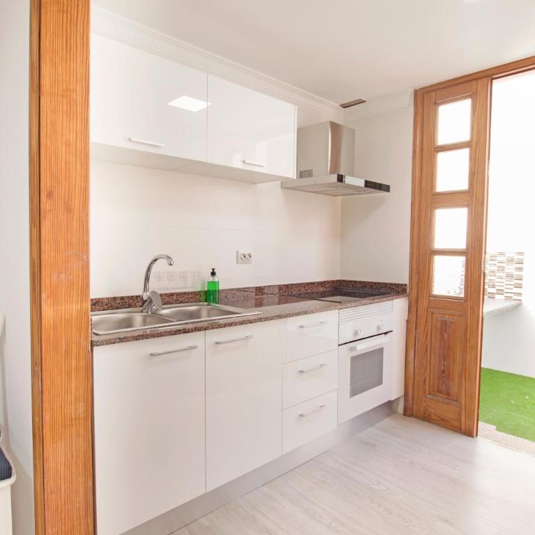 Casa Betancuria - Three-Bedroom Home - 10