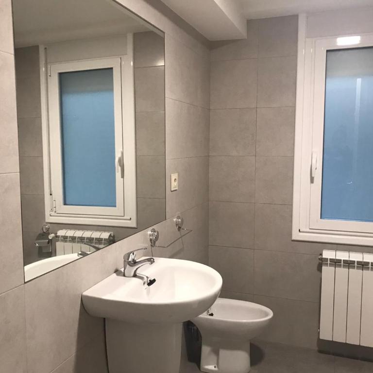 Pensión La Intermodal - Gran Habitación Doble con baño compartido - 18