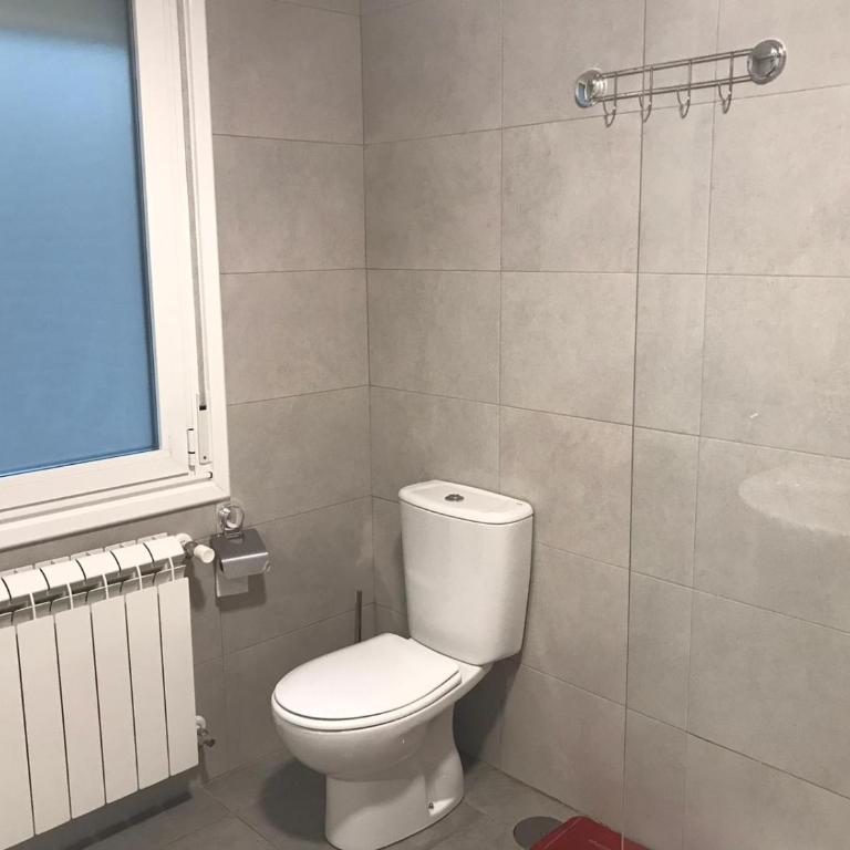 Pensión La Intermodal - Gran Habitación Doble con baño compartido - 17