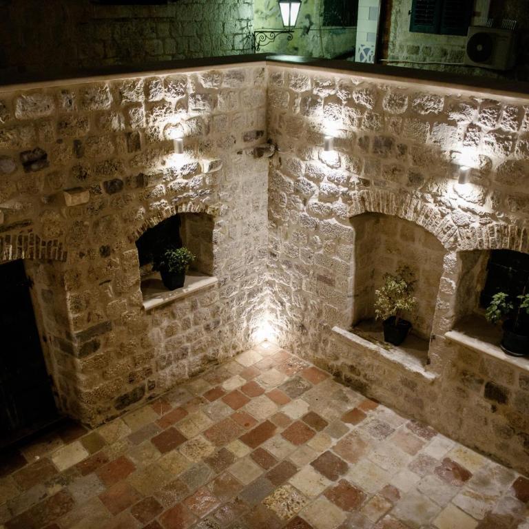 Palazzo Sindik - One-Bedroom Apartment - 9