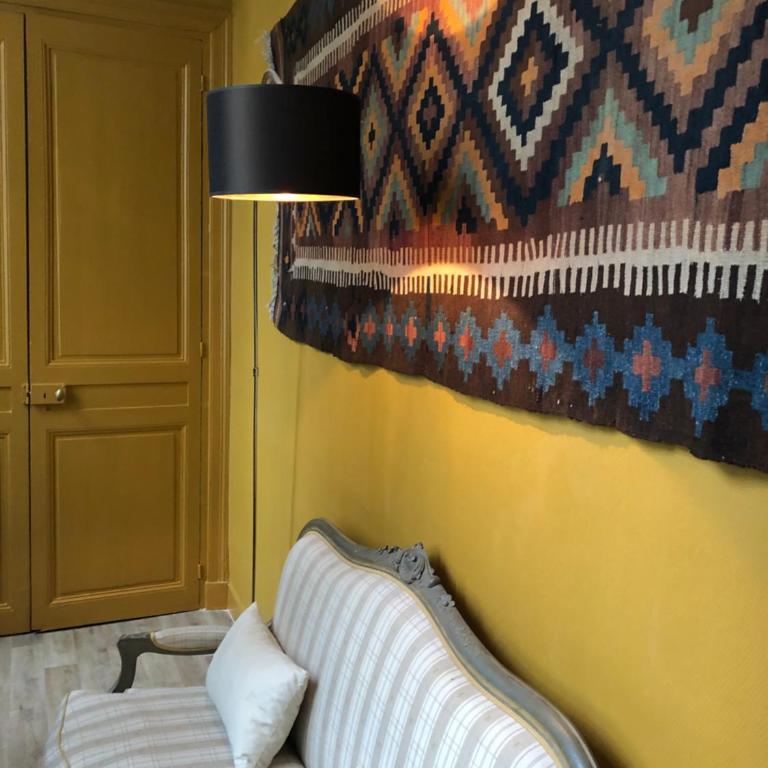 Hotel Du Cygne Tours - Chambre Quadruple Uniquement Accessible par les Escaliers - 7
