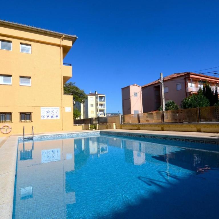 FALAGUER C-11 - Two-Bedroom Apartment - 2