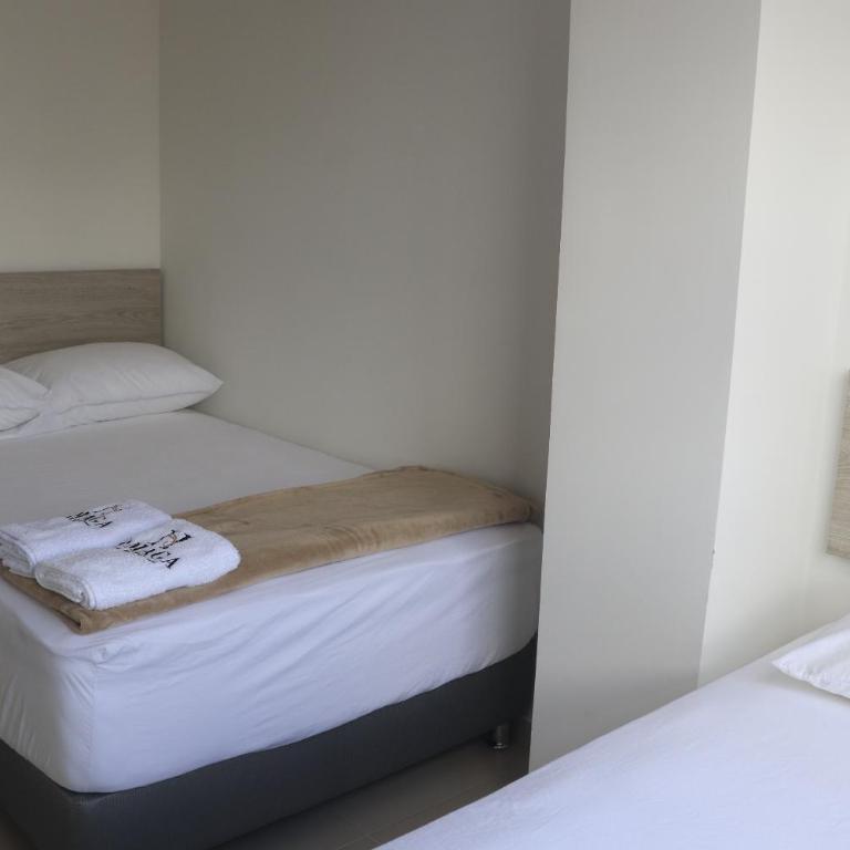 Hotel Omaga El peñol- Guatape - Standard Quadruple Room - 2