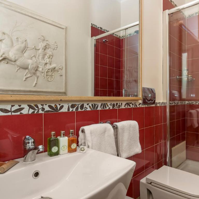 Luxury Apt with Colosseum View - Appartamento con 3 Camere da Letto - 23