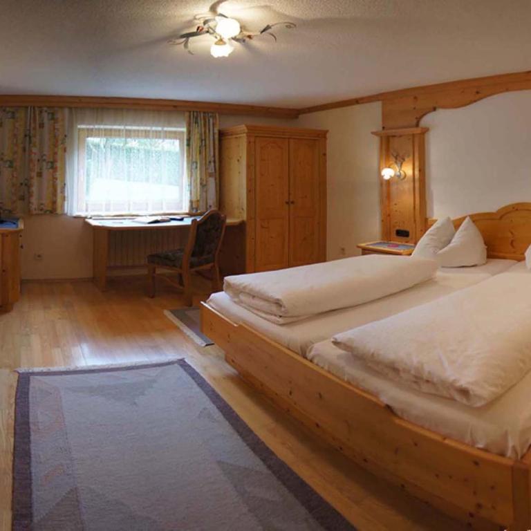 Gästehaus Alpina - Apartment mit 1 Schlafzimmer und Garten - 5