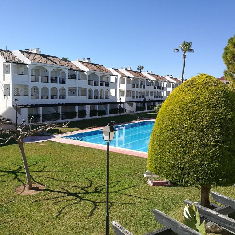 Apartamento para 4 personas con piscinas - Two-Bedroom Apartment - 1