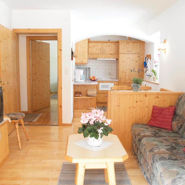 Urblhof - Apartment mit 2 Schlafzimmern und Balkon - 2