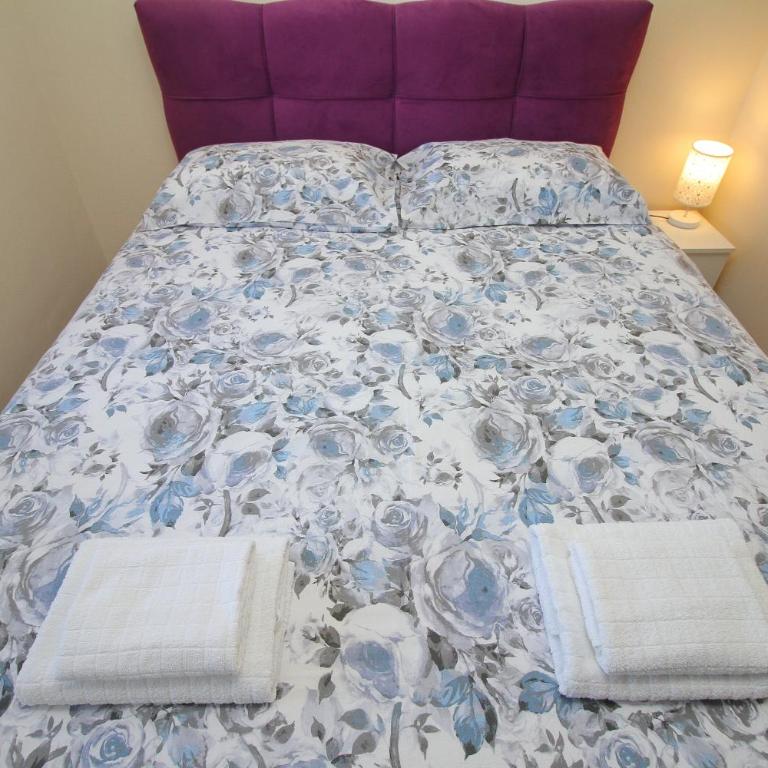 Apartment Lazarevic II - One-Bedroom Apartment - 13