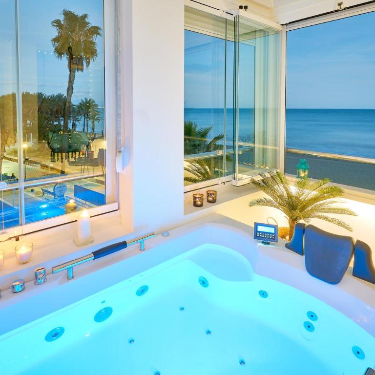 PURO BEACH. Charming apartment with jacuzzi. - Apartamento de 2 dormitorios - 1