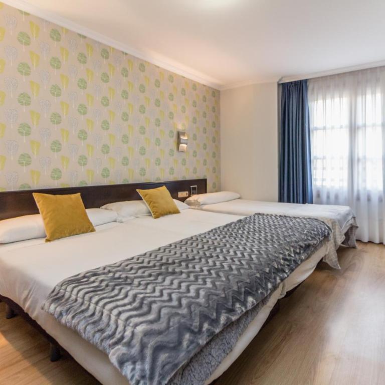 Hotel Gijon - Habitación Triple - 3