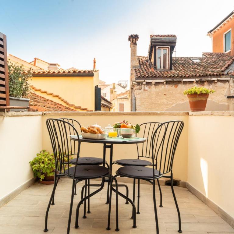 Ca' Terrazza di Marco Polo by Sarlux - Two-Bedroom Apartment - 6