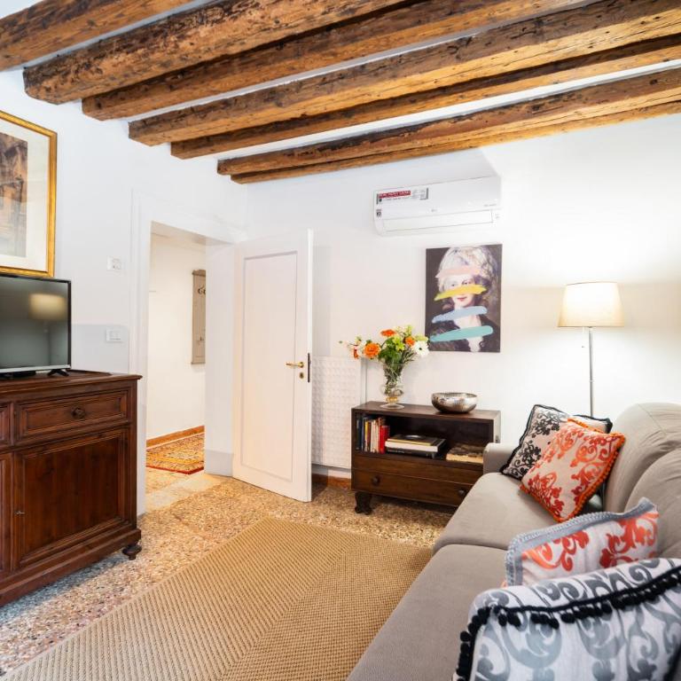 Ca' Terrazza di Marco Polo by Sarlux - Two-Bedroom Apartment - 17