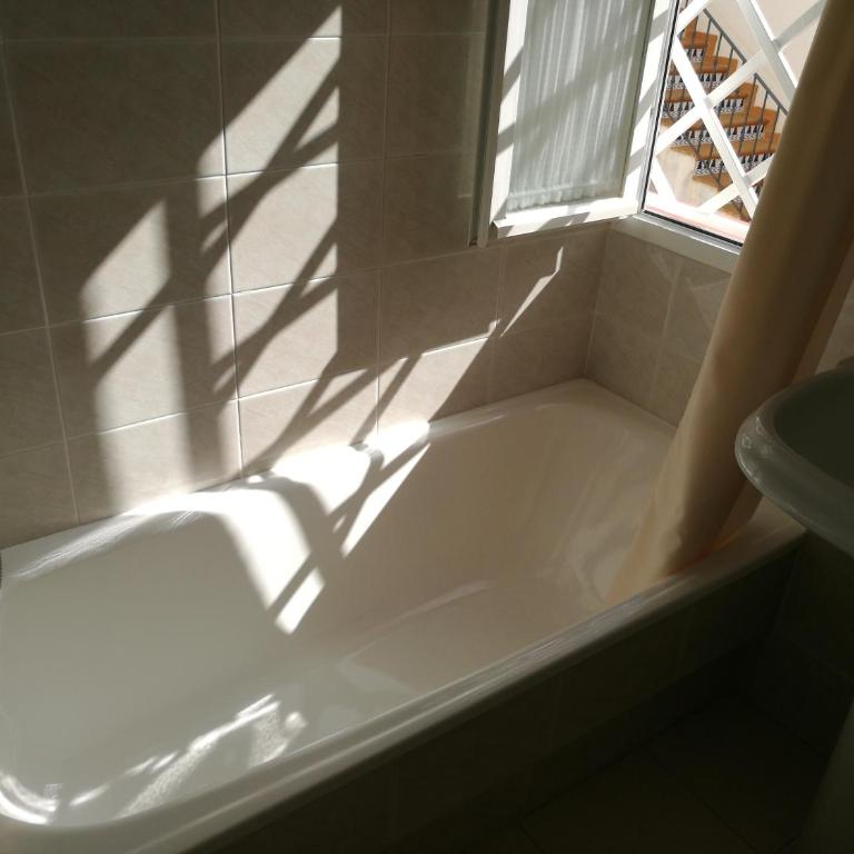 Apartamento para 4 personas con piscinas - Two-Bedroom Apartment - 8