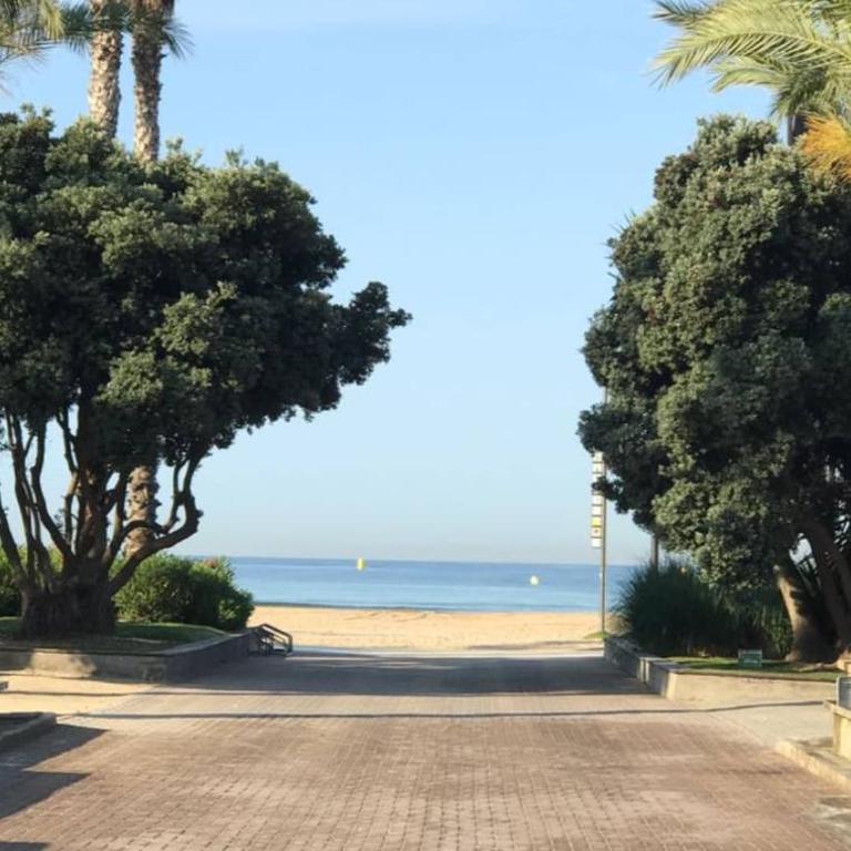 Apartamento Salou lux por precio económico. - Apartamento con vistas a la piscina - 7