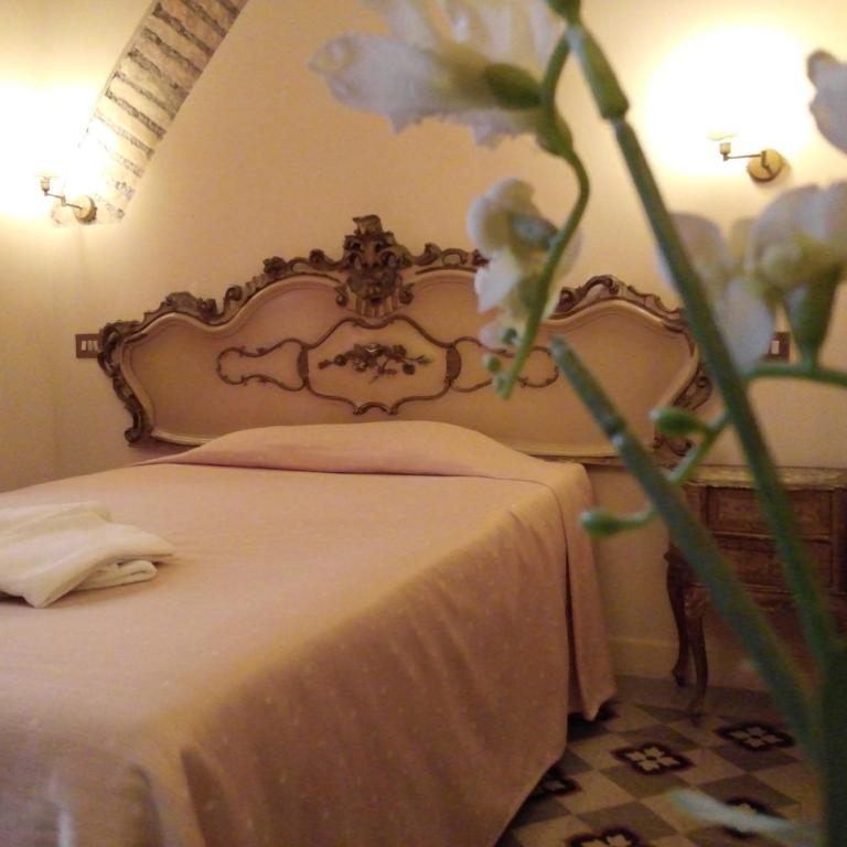 Marta Guest House - Camera Singola con Bagno Privato - 2