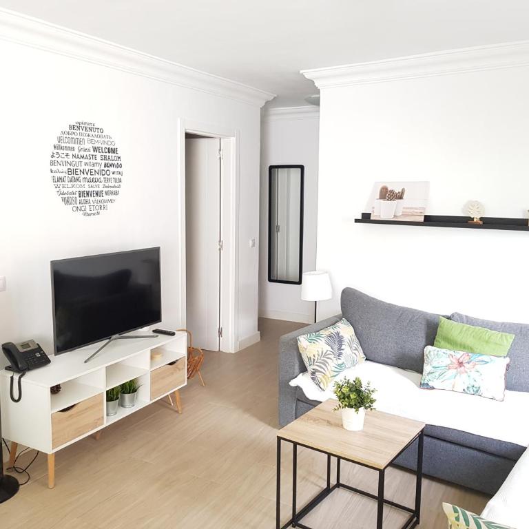 Coastal Hideaway - Casa - 14
