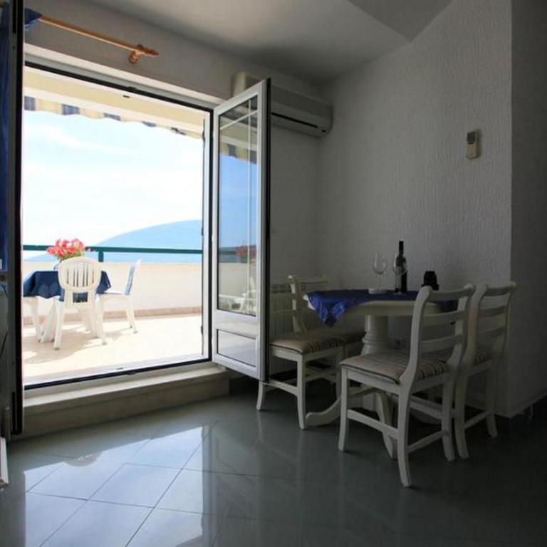 Palma Apartments - Apartment with Sea View - 3