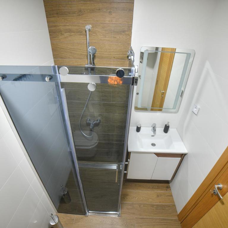 Vila Elsa Apartmani Kosta Todorovic - Apartman sa 2 Spavaće Sobe - 9