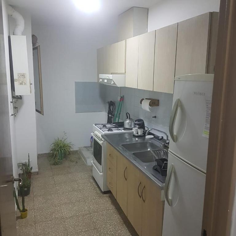 Departamento a estrenar excelente ubicacion, 1 cuadra de la terminal - Two-Bedroom Apartment - 5