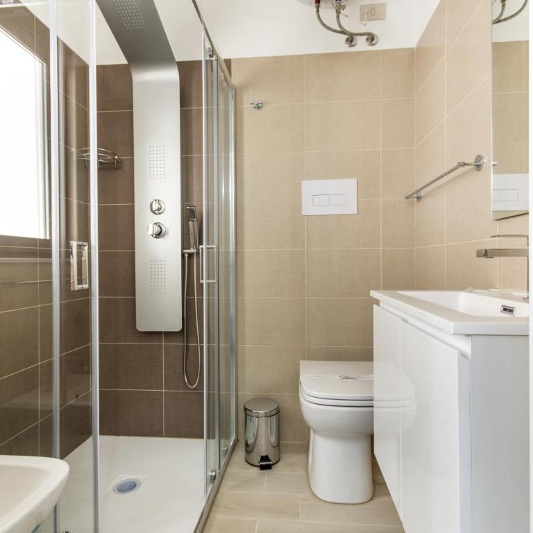 IN CENTRO ROOMS Vicino Cefalù SELF-CHEK-IN - Triple Room with Terrace - 2