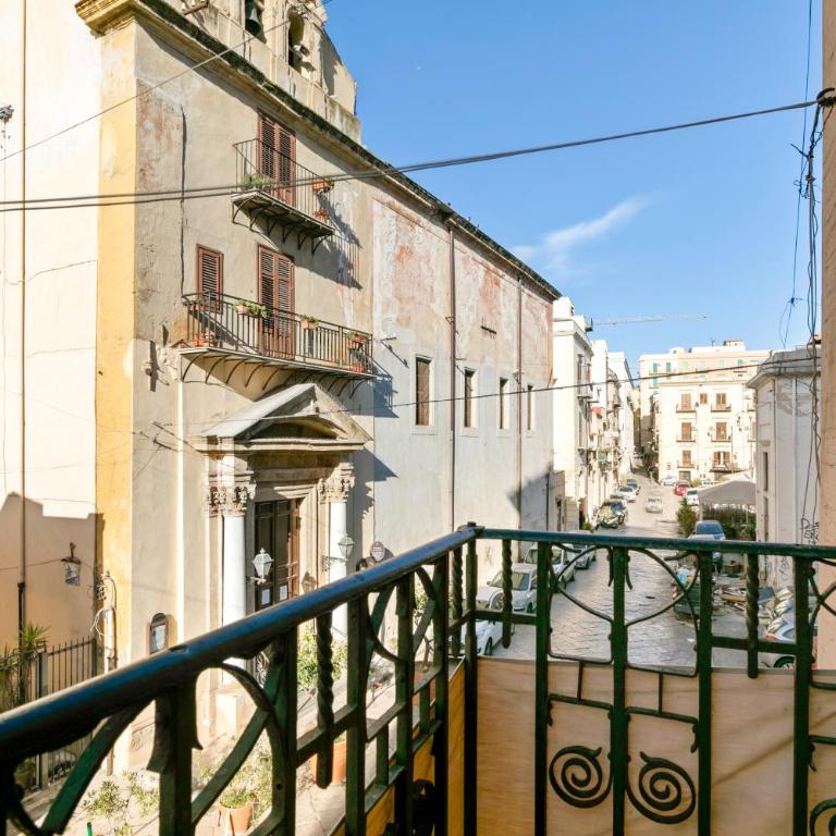 GuestHost - Stylish Flat Maqueda - Appartamento con Balcone - 23