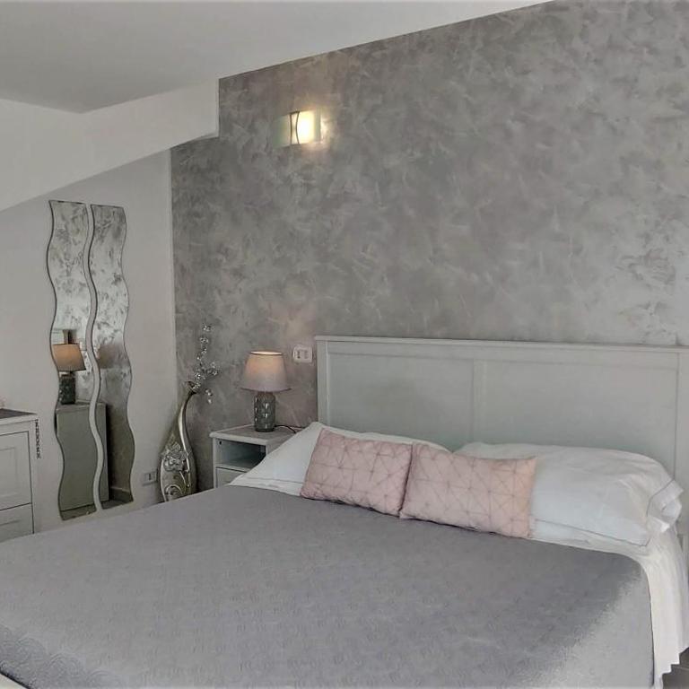 La Petite Maison - Appartamento con 2 Camere da Letto e Terrazza - 8