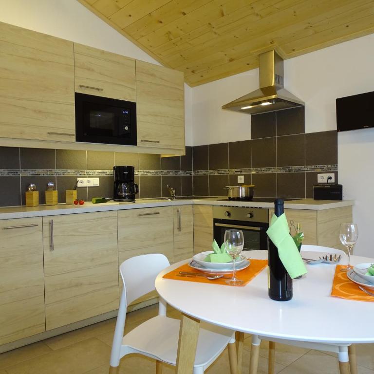 Ferienwohnungen Eva - Apartment mit 1 Schlafzimmer - 1