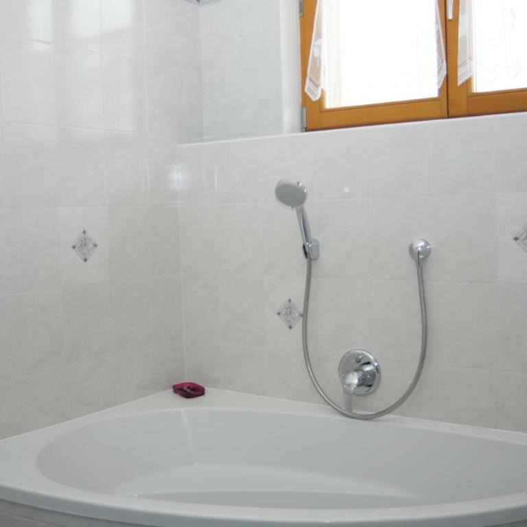 Appartment Felder Erika - Appartamento con 2 Camere da Letto e Balcone (5 Adulti) - 7