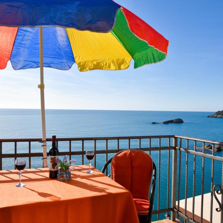 Apartments Susanna - One-Bedroom Apartment with Balcony and Sea View - 15