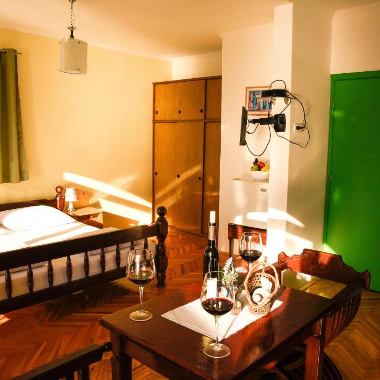 Apartments Susanna - Apartman s 1 Spavaćom Sobom, Balkonom i Pogledom na More - 11