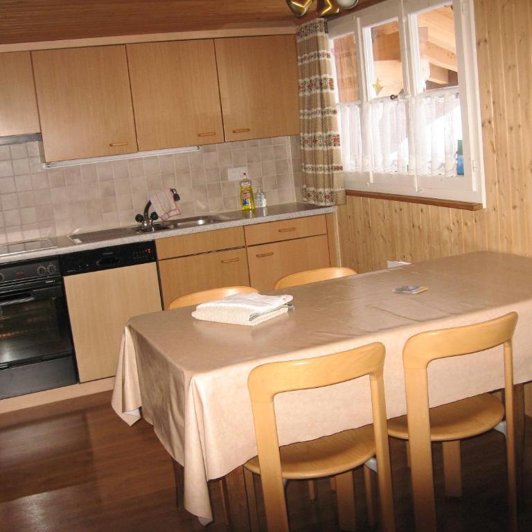 Chalet uf em Stutz 1 - Apartment mit 2 Schlafzimmern und Balkon - 6