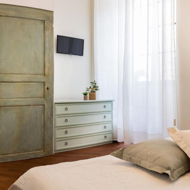 Appartamento Salimbeni - Two-Bedroom Apartment - 14