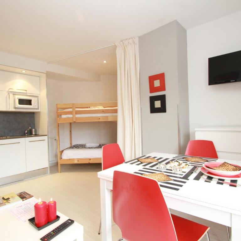 Inside Plaza Sierra Nevada - Appartement 1 Chambre avec Lits Superposés - 13