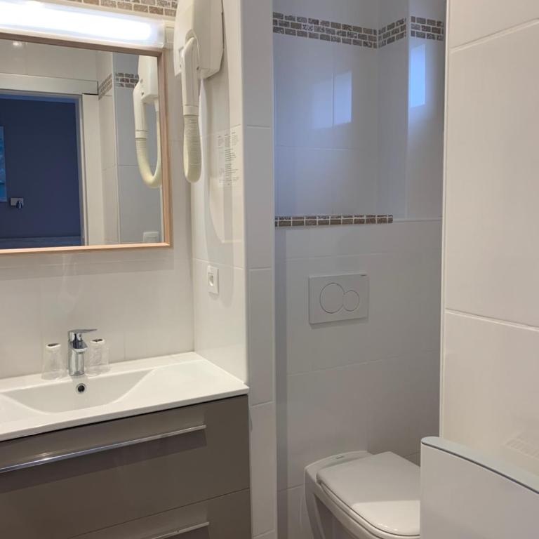 Hôtel Beau Rivage - Chambre Double - Vue sur Parc - 3