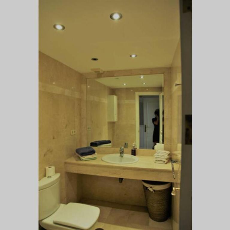 Marbella beachside apartment in 5 star gated - Apartamento de 3 dormitorios - 12