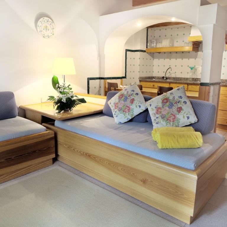 Es Baulo Petit Hotel - Apartment with Forest Views (2 Adults) - 3