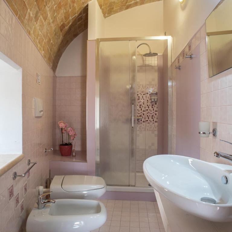 L' Infinito dei Sassi - Deluxe Double or Twin Room with City View - 15