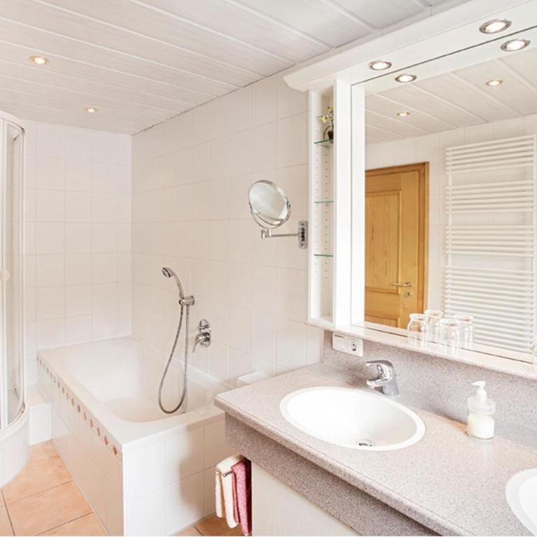 Landhaus Dobler - Apartment - 1