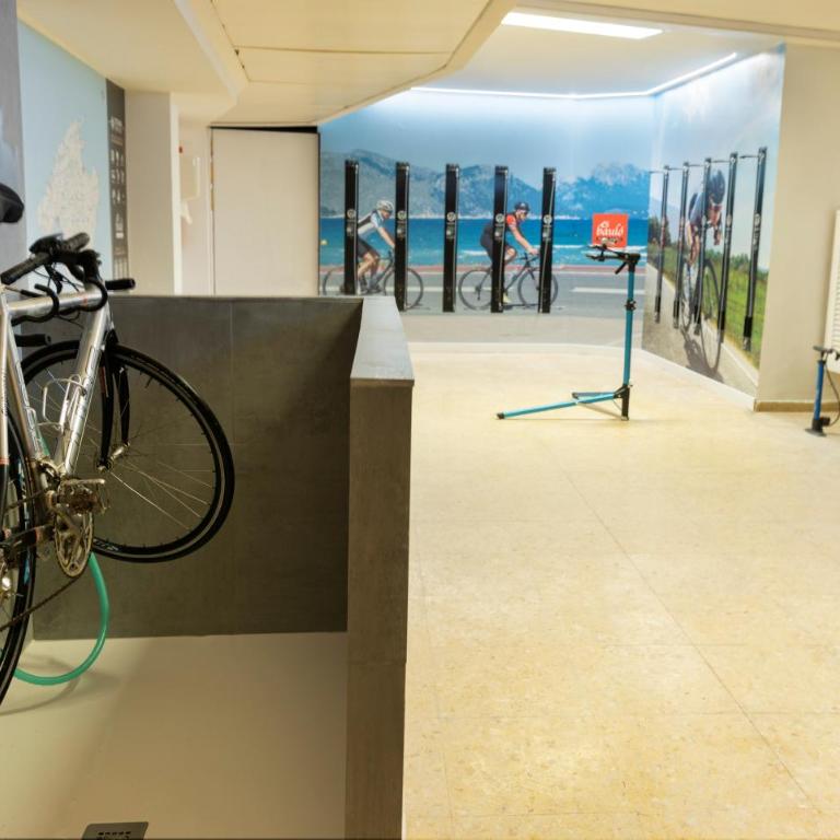 Es Baulo Petit Hotel - Studio with Balcony - Cycling Package - 4